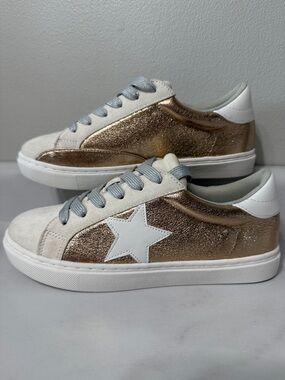 Rose Gold Star Accent Sneakers